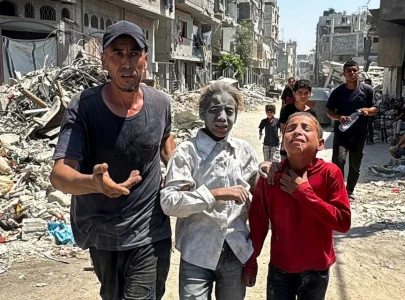 israeli strike in khan yunis kills 40 targeting hamas command centre