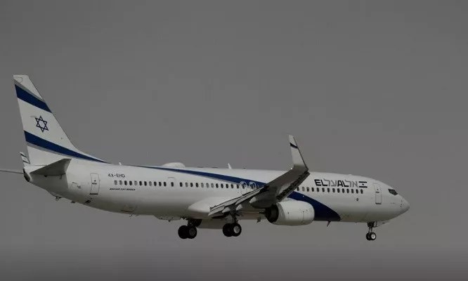 the israeli flag carrier el al s airliner carrying israeli and us delegates approaches to land in abu dhabi united arab emirates august 31 2020 photo reuters the israeli flag carrier el al s airliner carrying israeli and us delegates approaches to land in abu dhabi united arab emirates august 31 2020 photo reuters