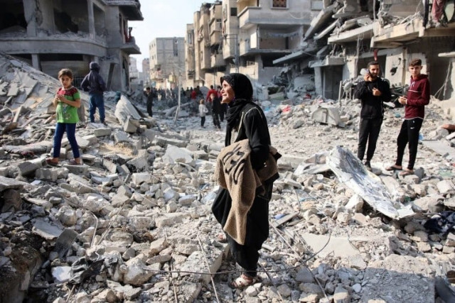 israeli strikes kill dozens in gaza lebanon israeli strikes kill dozens in gaza lebanon