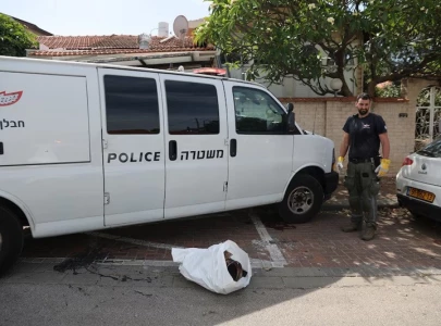 hamas fires missiles at tel aviv prompting first sirens in months hamas fires missiles at tel aviv prompting first sirens in months