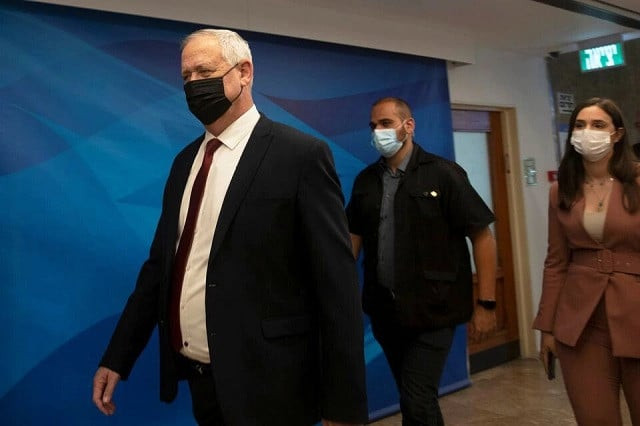 israel s minister of defense benny gantz arrives for the weekly cabinet meeting in jerusalem june 27 2021 photo reuters israel s minister of defense benny gantz arrives for the weekly cabinet meeting in jerusalem june 27 2021 photo reuters