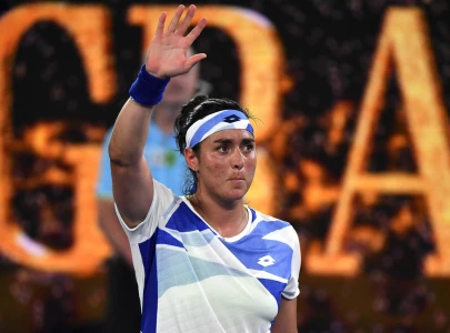 shaky jabeur survives first round test shaky jabeur survives first round test