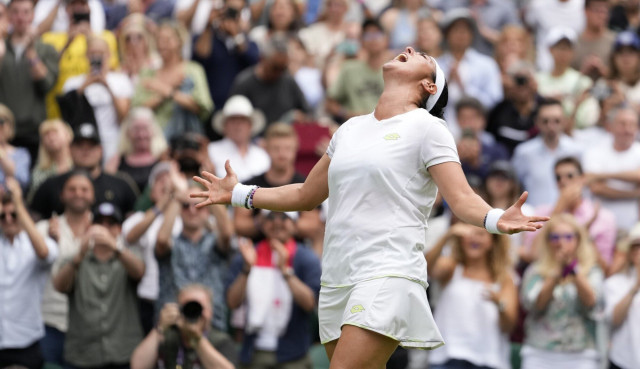 jabeur targets wimbledon history jabeur targets wimbledon history
