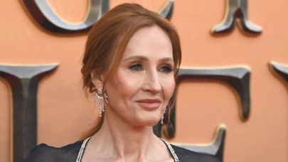 j k rowling breaks silence on absence from harry potter reunion special j k rowling breaks silence on absence from harry potter reunion special