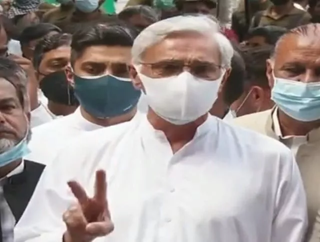 jahangir tareen talking to media persons in lahore on may 19 2021 screengrab jahangir tareen talking to media persons in lahore on may 19 2021 screengrab