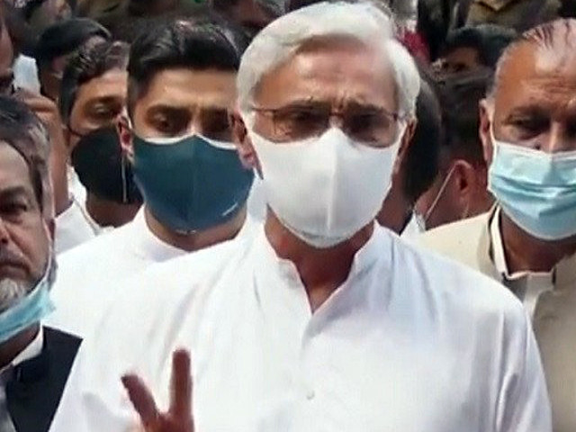 jahangir tareen talking to media persons in lahore on may 19 2021 screengrab