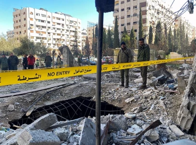 10 syrians killed in israeli strike