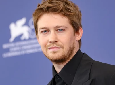 joe alwyn debuts new film the brutalist at venice film festival following split with taylor swift