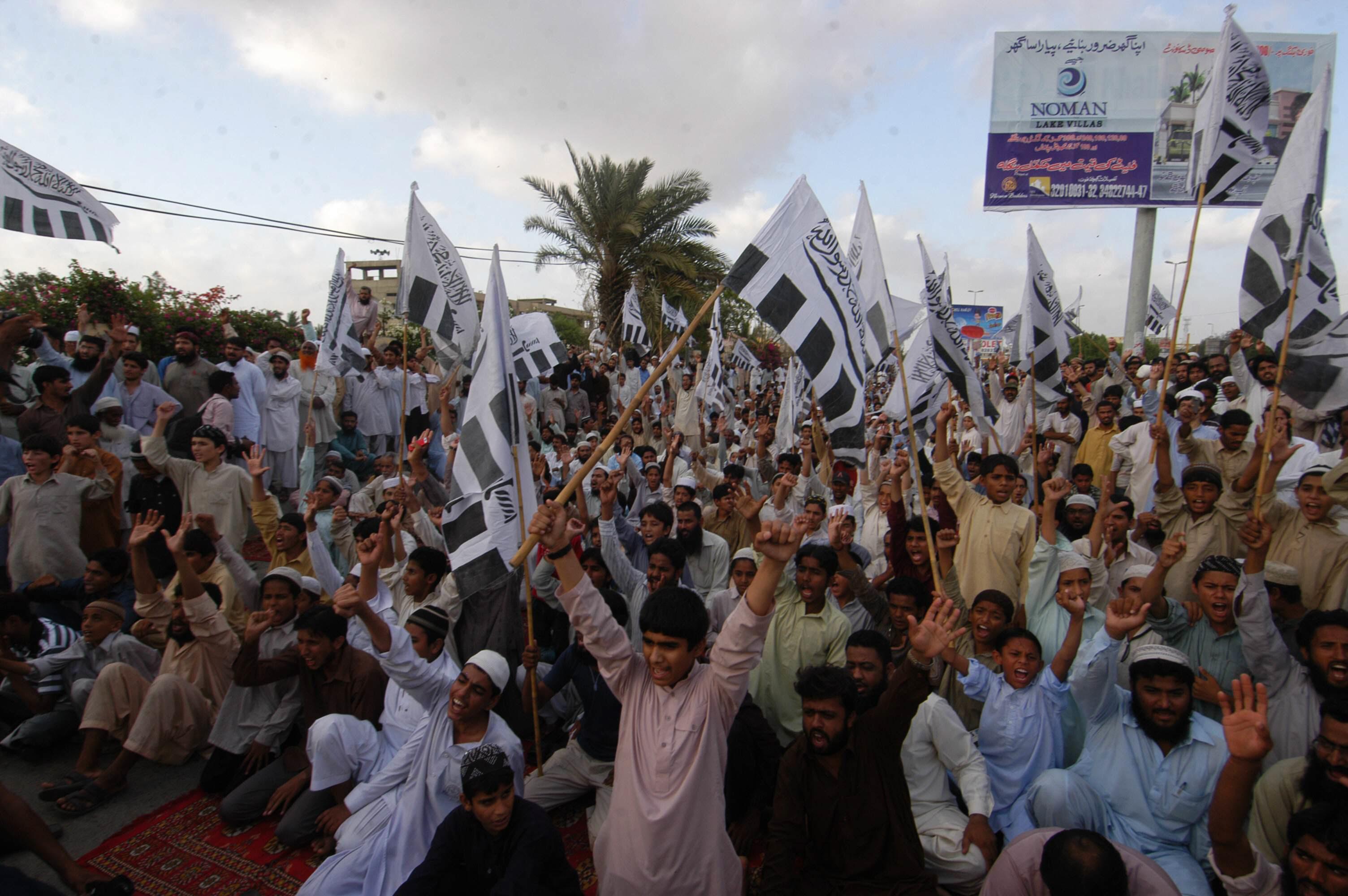 mourning osama in absentia jud calls off funeral in pindi makes fiery speeches in karachi