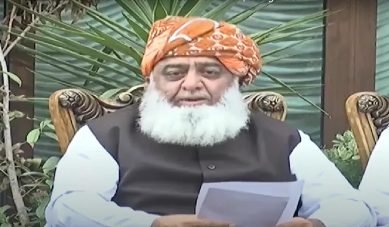 jui f chief maulana fazlur rehman addressing press conference screengrab jui f chief maulana fazlur rehman addressing press conference screengrab