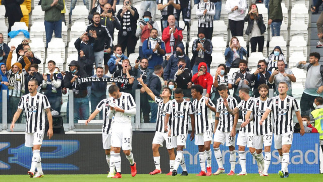 tribune tribune