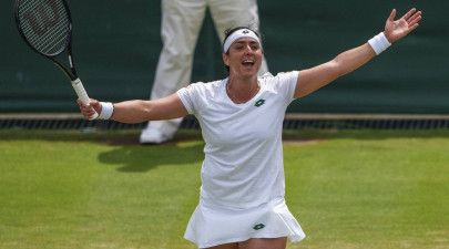 jabeur becomes first arab woman to reach wimbledon quarters