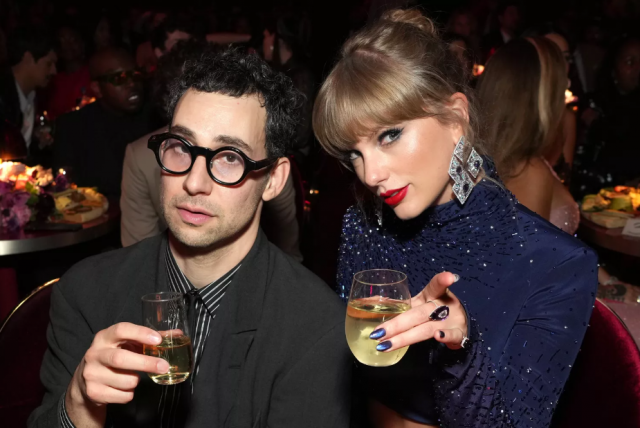 jack antonoff gushes over taylor swift s new album love this album more than i can say jack antonoff gushes over taylor swift s new album love this album more than i can say