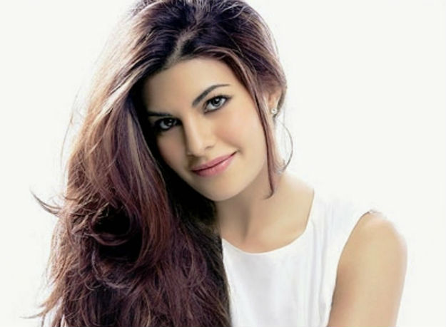 Jacqueline-Fernandez-Sexy-Pics