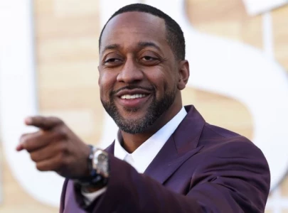 jaleel white reflects on jonathan brandis death and its impact on his career in new memoir