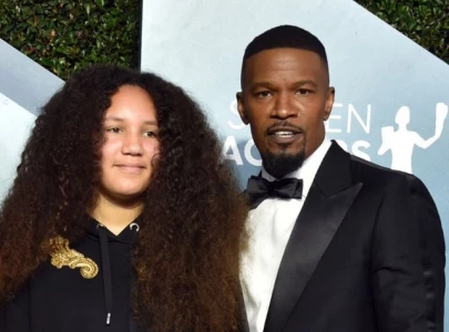 jamie foxx reveals daughter saved his life during medical emergency