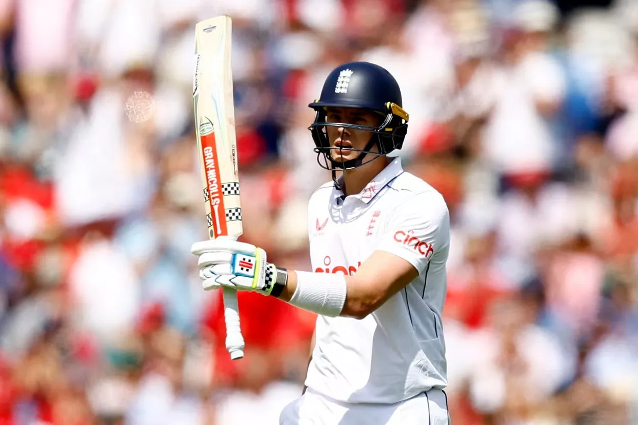 smith s unbeaten 72 puts england in front as bad light halts play at old trafford smith s unbeaten 72 puts england in front as bad light halts play at old trafford