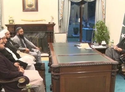 pm imran meets maulana tariq jameel discusses nra s role