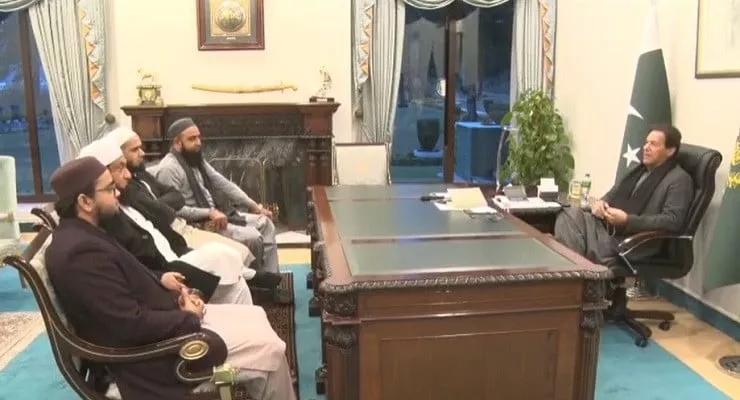 prime minister imran khan pictured during a meeting with religious scholar maulana tariq jameel in islamabad on january 6 2022 screengrab prime minister imran khan pictured during a meeting with religious scholar maulana tariq jameel in islamabad on january 6 2022 screengrab