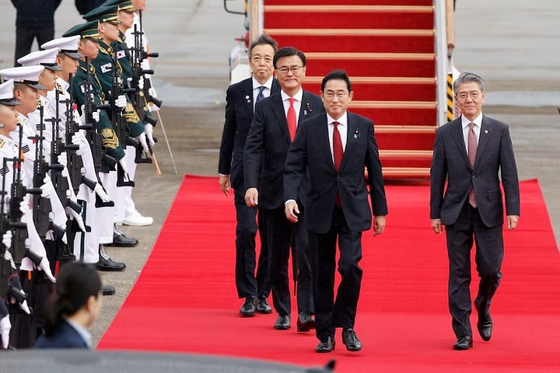 Japanese Prime Minister Fumio Kishida arrives to attend the trilateral summit with his South Korean and Chinese counterparts in Seoul, South Korea, May 26, 2024. PHOTO: REUTERS