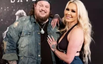 jelly roll shocks fans by shaving beard after decade as transformation video goes viral jelly roll shocks fans by shaving beard after decade as transformation video goes viral