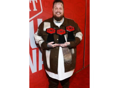 jelly roll crushes 5k marathon despite being barely able to walk a mile before weight loss journey