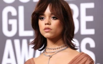 jenna ortega mourns catherine o hara praises late beetlejuice beetlejuice co star