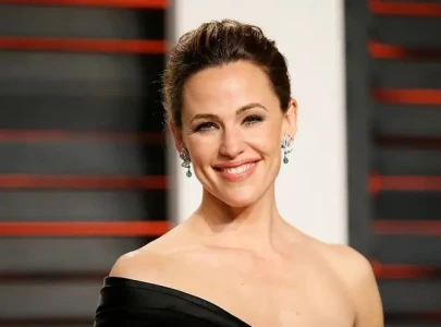 jennifer garner shares her superhero secret the elektra smoothie