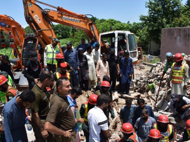 jhelum police say that the police personnel and rescue officials were actively engaged in a rescue operation photo twitter police jhelum