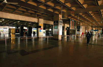 hundreds of flights delayed as pia employees protest