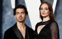 joe jonas calls sophie turner an incredible mom joe jonas calls sophie turner an incredible mom