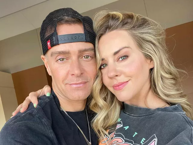 inside joey lawrence and samantha cope s relationship source says troubles from the beginning inside joey lawrence and samantha cope s relationship source says troubles from the beginning