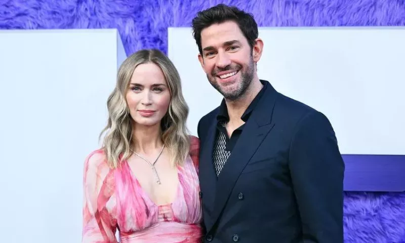 john krasinski and emily blunt photo angela weiss afp via getty john krasinski and emily blunt photo angela weiss afp via getty