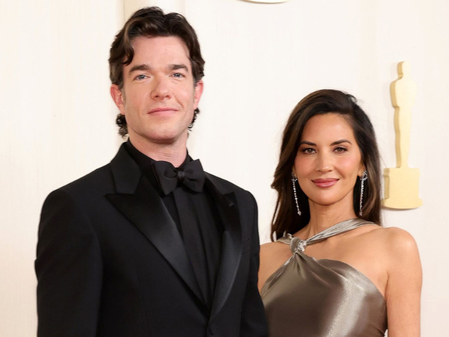 John Mulaney and Olivia Munn make Paris Fashion Week appearance after double mastectomy | The Express Tribune