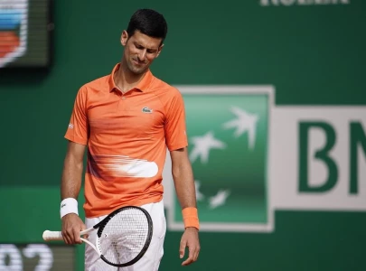 djokovic runs out of gas in monte carlo defeat