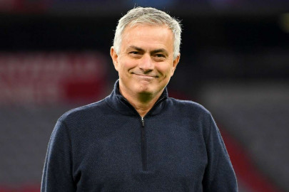 winning at chelsea is easy mourinho tells tuchel winning at chelsea is easy mourinho tells tuchel