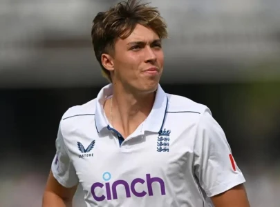 injury forces josh hull to miss pak test tour