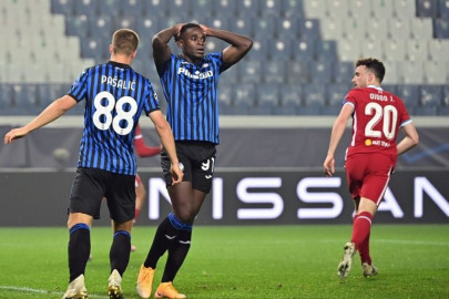 hat trick hero jota relishing playing alongside world class salah mane hat trick hero jota relishing playing alongside world class salah mane