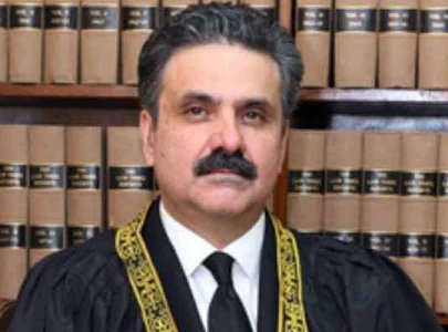 cjp praises women judges for strengthening legal system cjp praises women judges for strengthening legal system