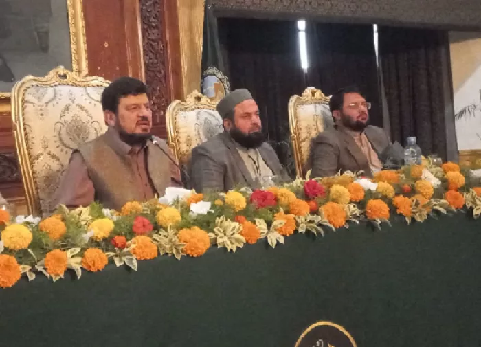 khyber pakhtunkhwa governor haji ghulam ali addressing the oath taking ceremony of tribal union of journalists photo express khyber pakhtunkhwa governor haji ghulam ali addressing the oath taking ceremony of tribal union of journalists photo express