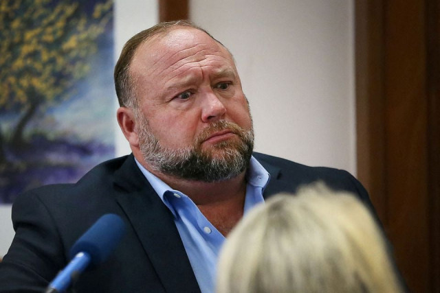 alex jones attempts to answer questions about his emails asked by mark bankston lawyer for neil heslin and scarlett lewis during trial at the travis county courthouse austin texas u s august 3 2022 briana sanchez pool via reuters
