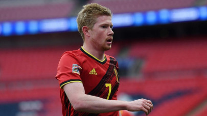 belgium s de bruyne to report for euro 2020 duty after holiday