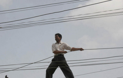 working conditions how many kesc linemen does it take to bust a kunda working conditions how many kesc linemen does it take to bust a kunda