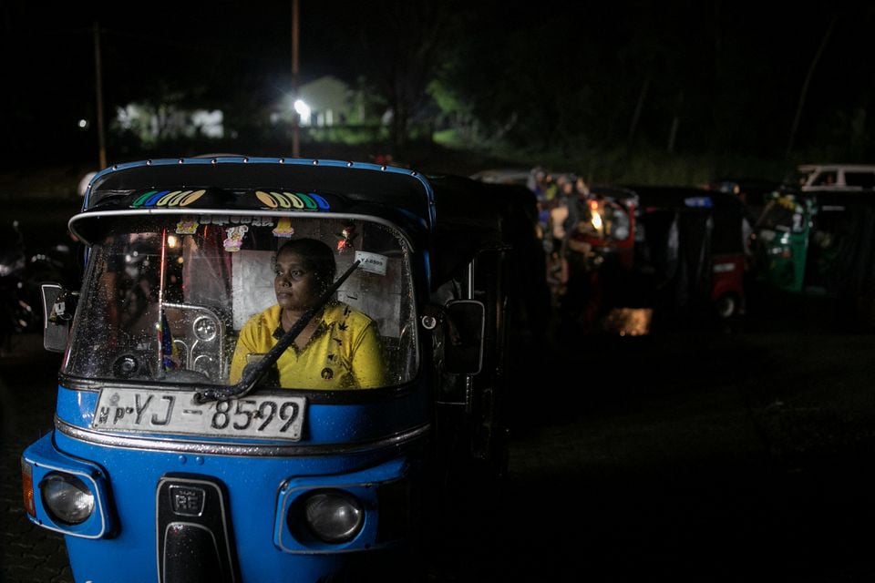 Photo of Sri Lankan woman rickshaw driver has to queue 12 hours, or more, for fuel