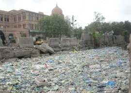 karachi s drain cleaning remains unfinished
