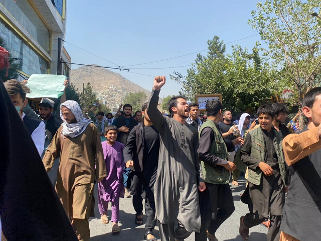 taliban fire shots to disperse protest in kabul taliban fire shots to disperse protest in kabul