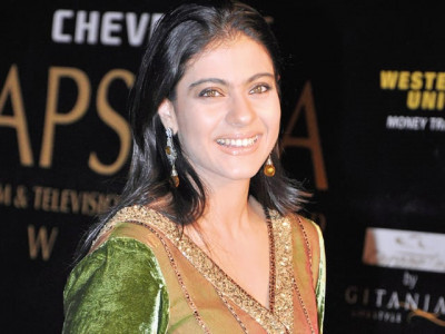 ajay and i don t agree on scripts easily kajol