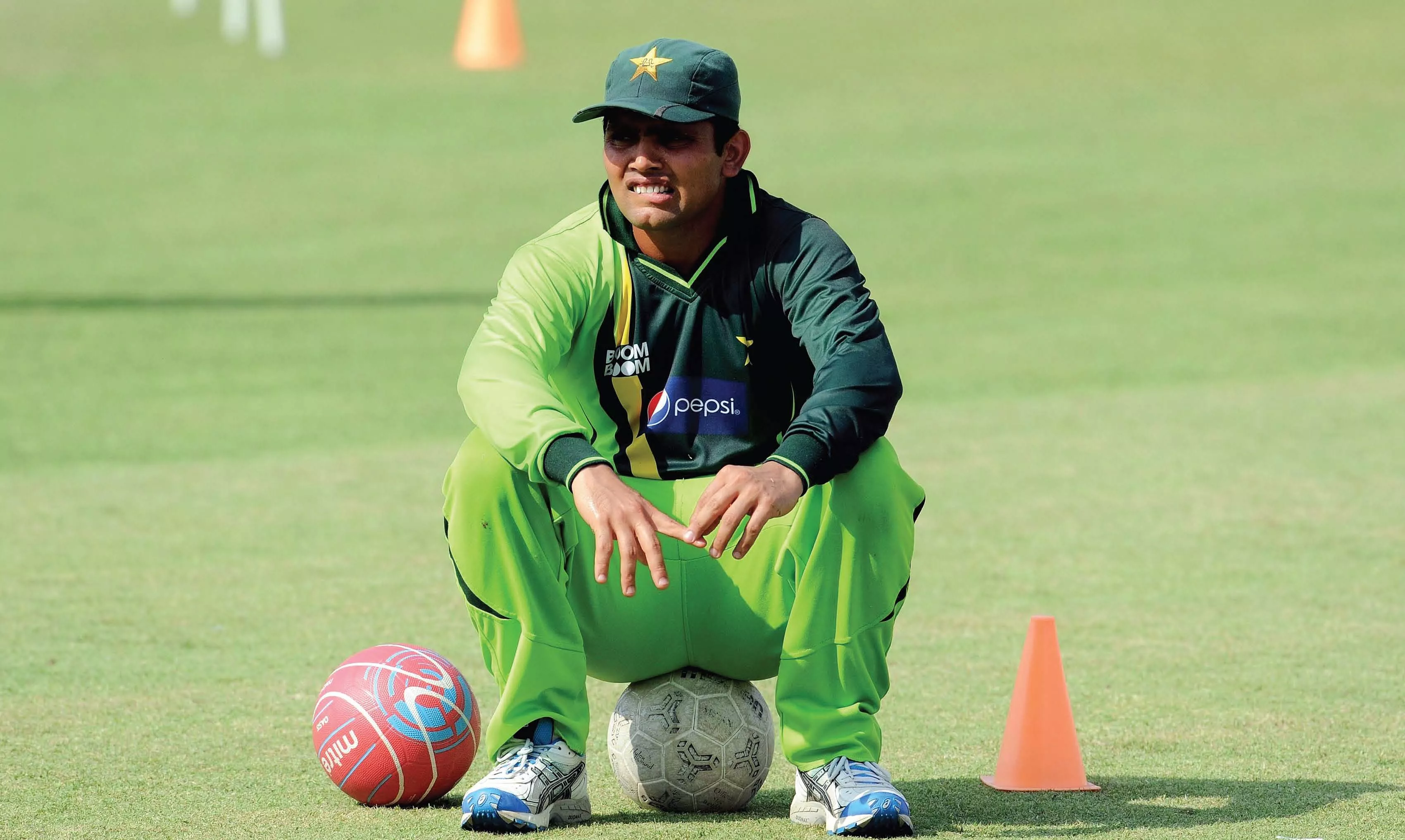 we need a new wicket keeper waqar we need a new wicket keeper waqar