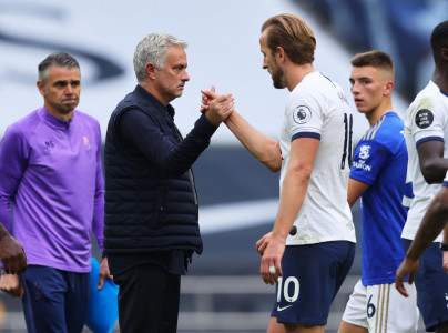 kane would not be so special in another team says mourinho