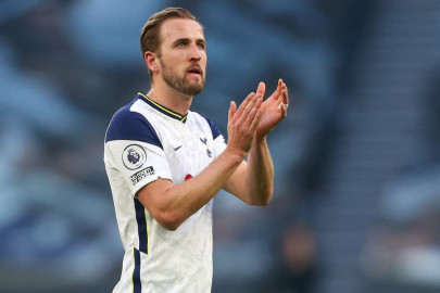 villa loss deepens tottenham gloom with kane future in the balance
